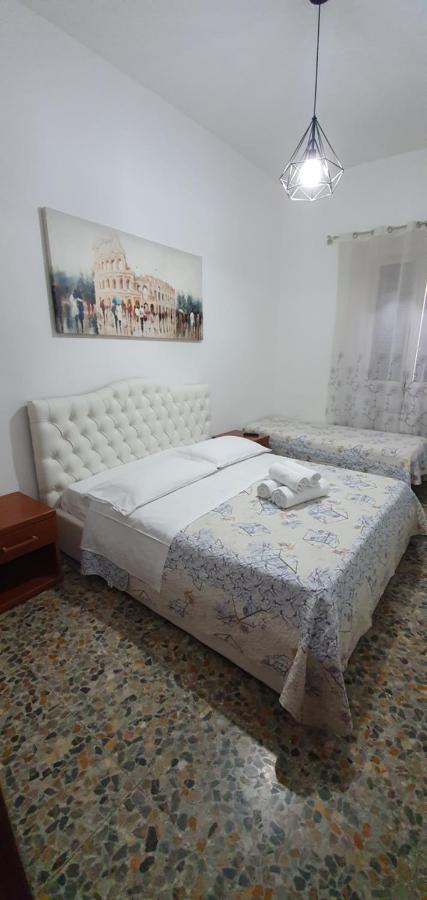 רומא Alloggio Turistico Di Fuoco C חדר תמונה
